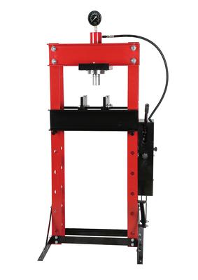 Hüdropress 30 T, jalgpump